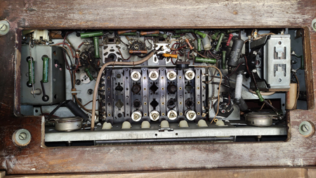 AR602_ou.jpg